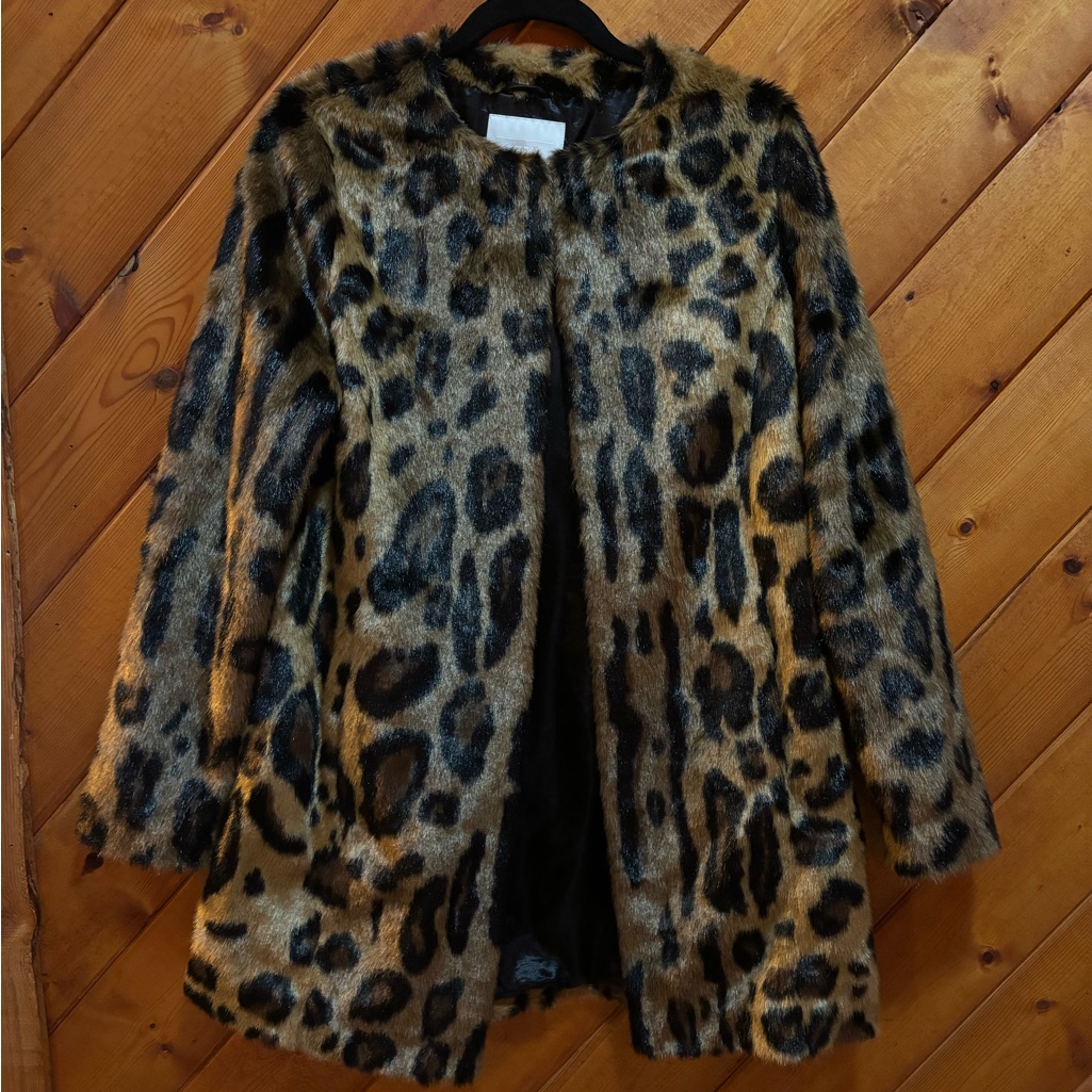Chic Leopard Print Teddy Jacket